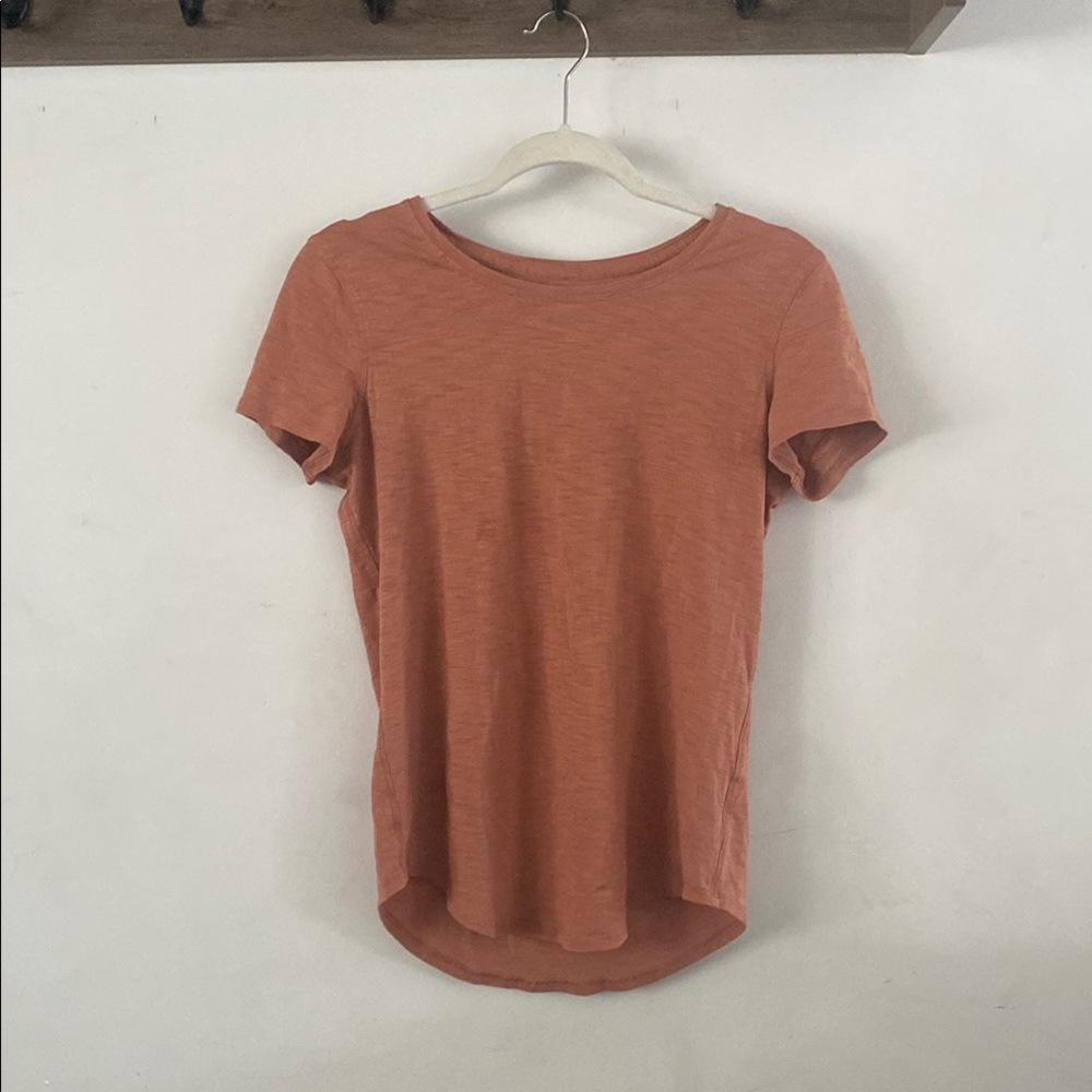 Lululemon Athletica Pink Fitted Short Sleeve Tee
